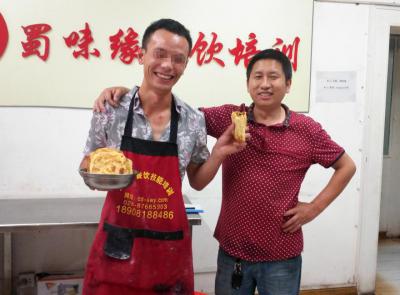 成都學(xué)習(xí)南充鍋盔夾涼粉培訓(xùn)哪里好？