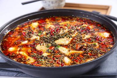 成都魚(yú)火鍋培訓(xùn)哪家好?蜀味緣?mèng)~火鍋?zhàn)屇爿p松掙錢