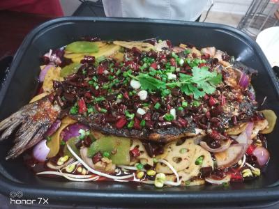 川渝正宗烤魚技術(shù)培訓(xùn)，香辣濃重魚鮮美