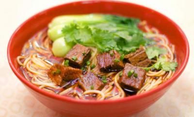 牛肉面培訓(xùn)學校哪家好?牛肉面成品制作