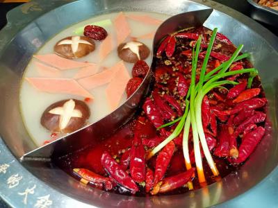  麻辣火鍋技術(shù)培訓(xùn)班哪里好？蜀味緣正宗川味火鍋培訓(xùn)