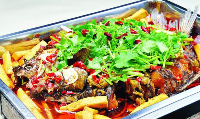 成都烤魚培訓(xùn)學(xué)校哪家好？培訓(xùn)專業(yè)烤魚班哪家好？