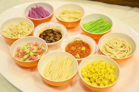 培訓(xùn)面食班學(xué)技術(shù)可以嗎？學(xué)各種面食技術(shù)培訓(xùn)