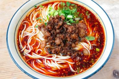 重慶面食技術(shù)學(xué)習(xí)重點(diǎn)揭秘：如何挑選合適的培訓(xùn)機(jī)構(gòu)？