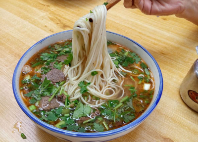 做面食的培訓(xùn)中心哪家好？成都面點(diǎn)培訓(xùn)基地