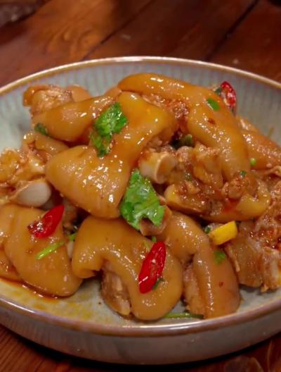 酸辣豬蹄技術(shù)培訓(xùn)班在哪里學(xué)？酸辣豬蹄技術(shù)培訓(xùn)在哪里有？