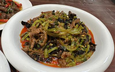 川菜技術(shù)培訓(xùn)多少錢？ 川菜技術(shù)培訓(xùn)多少錢？